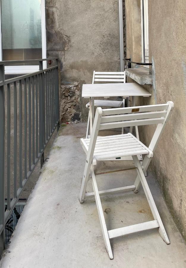 Les Martres-de-Veyre Bel Appartement Chic Et Cosy. מראה חיצוני תמונה